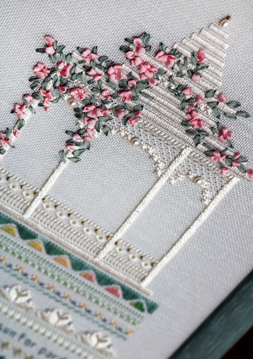 Gazebo Roses Sampler - Gazebo Series - Embroidery and Cross Stitch