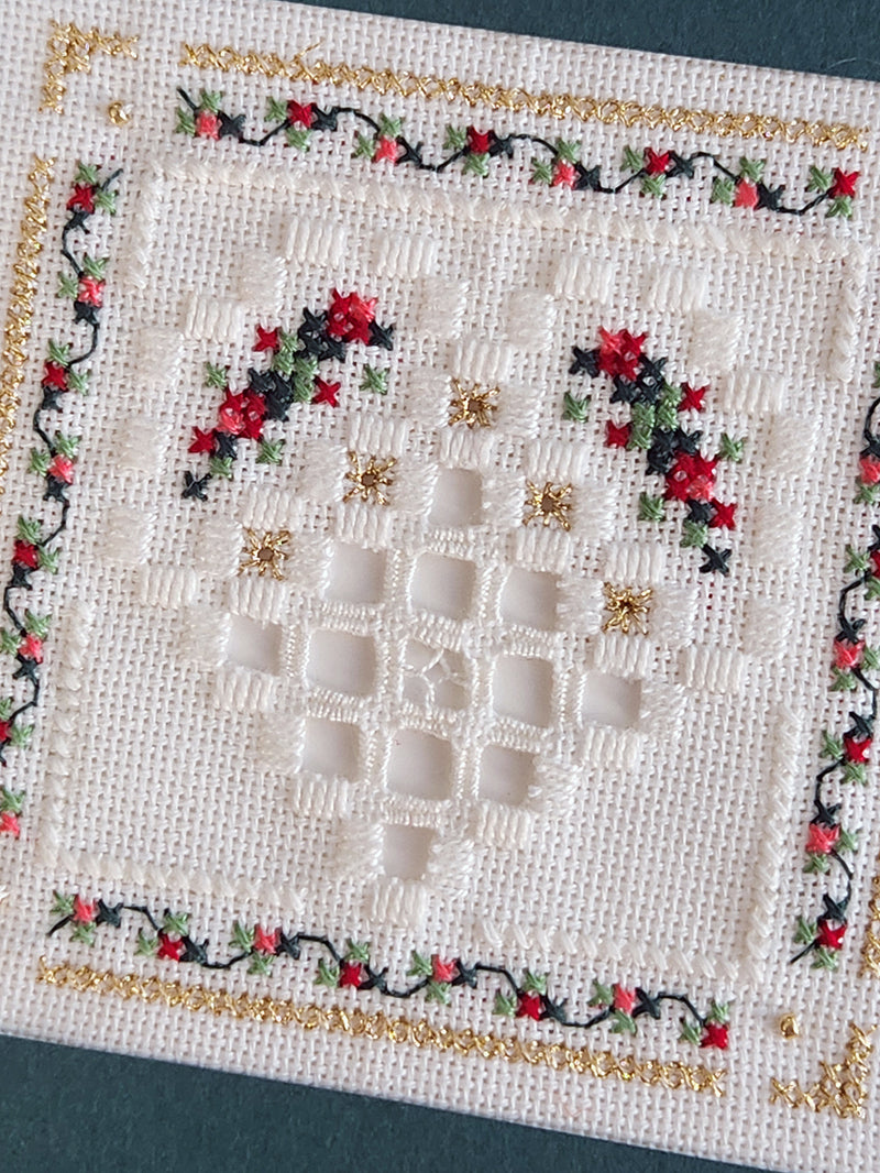 BCS 5-03 Christmas Heart - Beyond Cross Stitch (BCS) - Christmas Embroidery and Cross Stitch Pattern - PDF Download