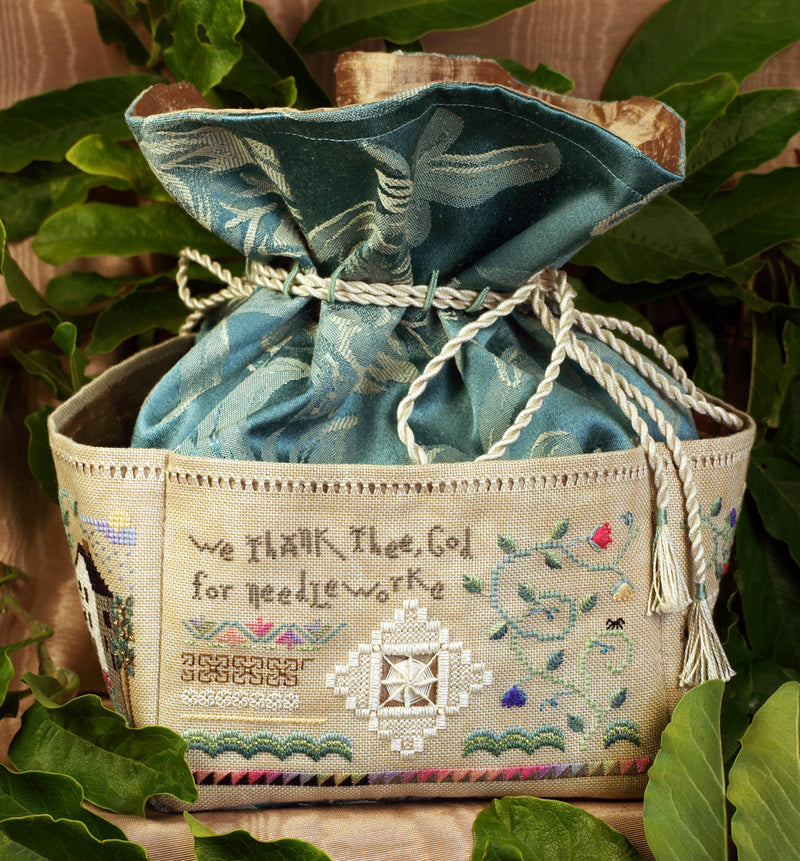 Happy Hearts Bag - Fob Biscornu Scissors Case - Embroidery and Cross Stitch Pattern - PDF Download